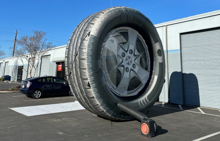 Oversize Inflatable Tire
