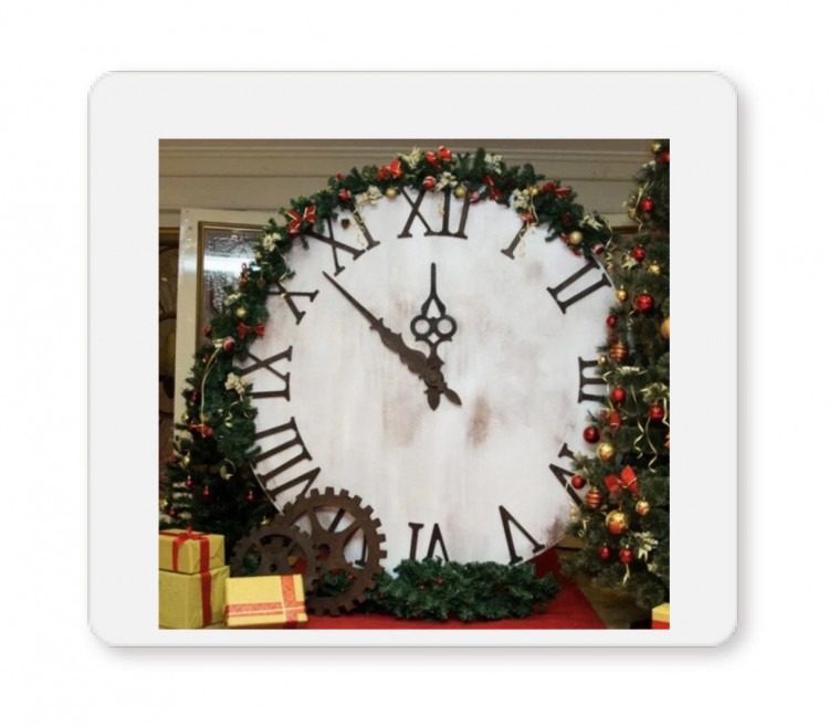 8' Christmas Wreath Clock