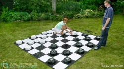giant checkers lg1 1678908829 Giant Checkers