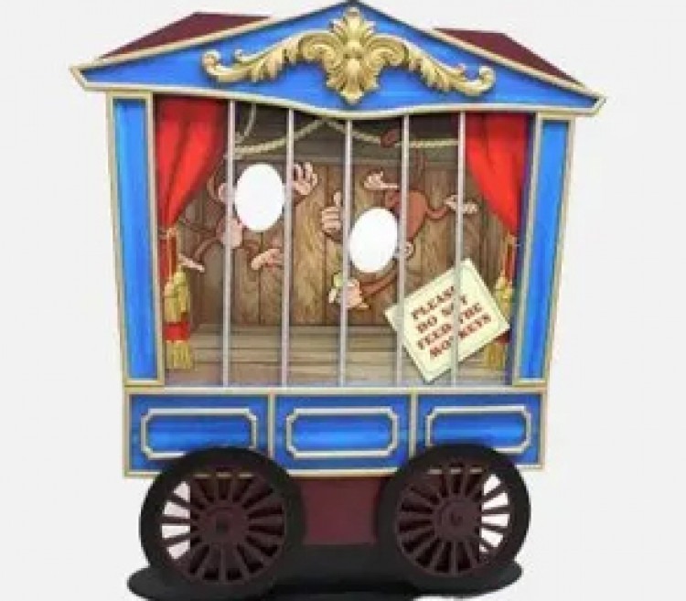 Circus Car Photo Stand-In