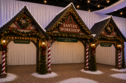 Christmas Village 3 buildings plus decor