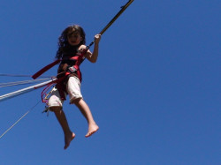 DSC00272 1785184444 Euro Bungee-B - FULLY STAFFED